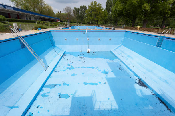 Best Water damage contractors near me  in Cheshire Village, CT